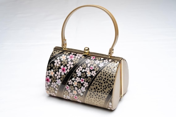 DEAR VANILLA Authentic Japanese Kimono Silk Purse Handbag Vintage Made in Japan PU-0410
