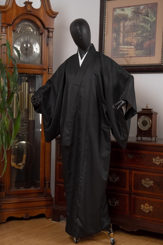 DEAR VANILLA Authentic Vintage Traditional Men's Kimono Japanese Robe Gown Samurai Made in Japan MKM-0237