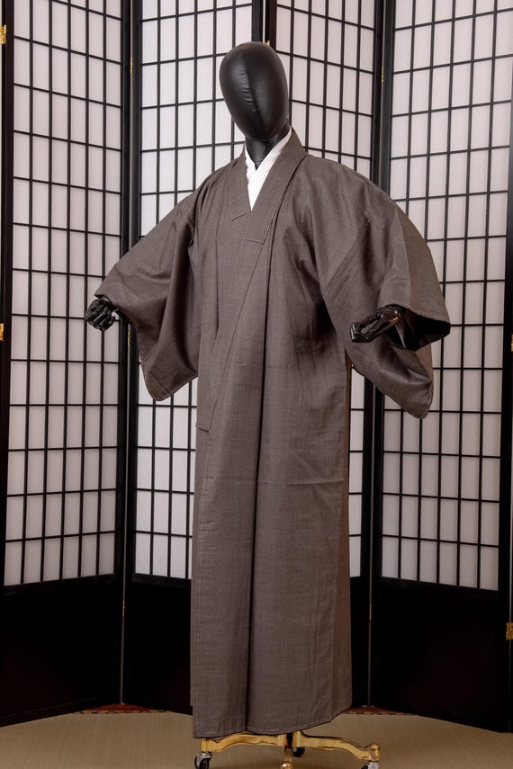 DEAR VANILLA Authentic Vintage Traditional Men's Kimono Japanese Robe Gown Samurai Made in Japan MKM-0232