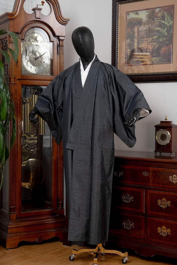 DEAR VANILLA Authentic Vintage Traditional Men's Kimono Japanese Robe Gown Samurai Made in Japan MKM-0228