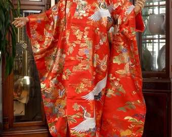 DEAR VANILLA Authentic Traditional Japanese Uchikake Wedding Kimono for Women Vintage Silk Robe Made in Japan UCK-0005