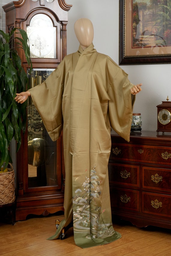 DEAR VANILLA Authentic Traditional Japanese Homongi Kimono for Women Vintage Silk Robe Made in Japan KMH-0092