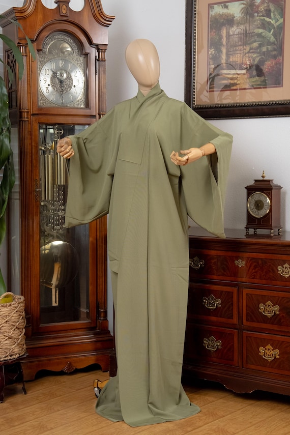 DEAR VANILLA Authentic Traditional Japanese Iromuji Kimono for Women Vintage Robe Made in Japan Genuine Original KMI-0175