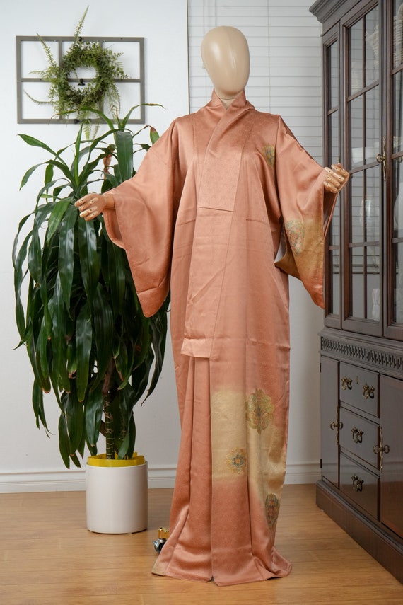 DEAR VANILLA, Authentic Traditional Japanese Homongi Kimono for Women, Vintage Silk Robe, Made in Japan, KMH-0012