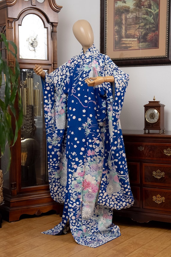 DEAR VANILLA Authentic Traditional Japanese Furisode Kimono for Women Vintage Silk Robe Made in Japan KMF-0348