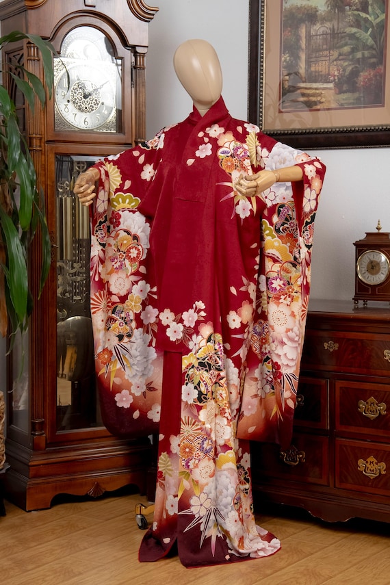 DEAR VANILLA Authentic Traditional Japanese Furisode Kimono for Women Vintage Silk Robe Made in Japan KMF-0324