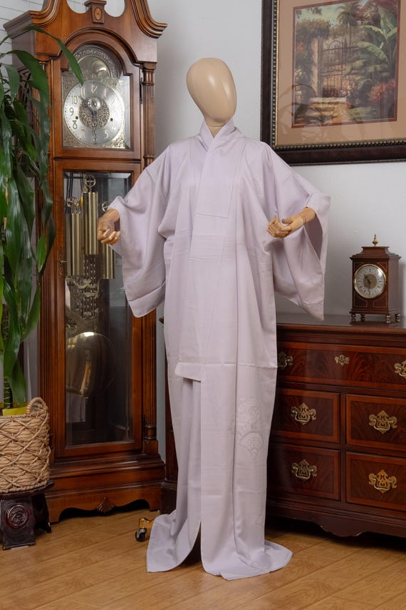 DEAR VANILLA Authentic Traditional Japanese Iromuji Kimono for Women Vintage Robe Made in Japan Original KMI-0162