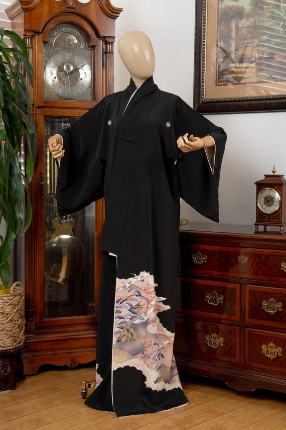 DEAR VANILLA Authentic Traditional Japanese Tomesode Silk Kimono for Women Vintage Robe Made in Japan KMT-0209