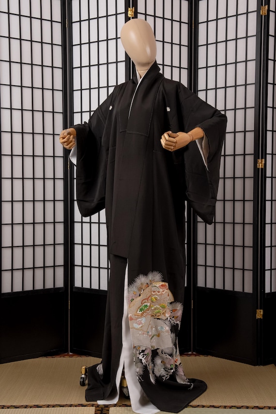 DEAR VANILLA Authentic Traditional Japanese Tomesode Silk Kimono for Women Vintage Robe Made in Japan KMT-0247