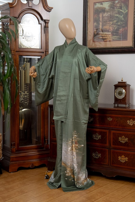 DEAR VANILLA Authentic Traditional Japanese Tomesode Kimono for Women Vintage Silk Robe Made in Japan KMT-0233