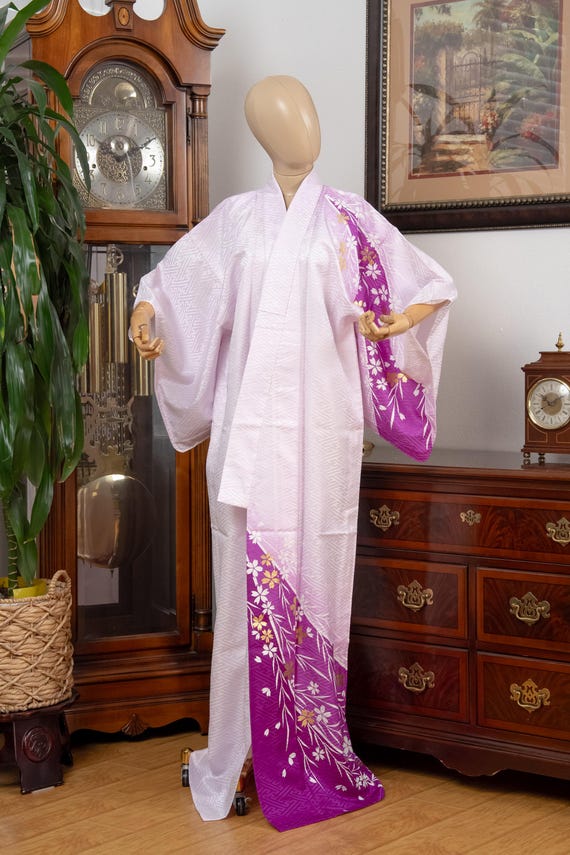 DEAR VANILLA Authentic Traditional Japanese Kimono for Women Vintage Dress Robe Made in Japan Genuine Original KM-0597