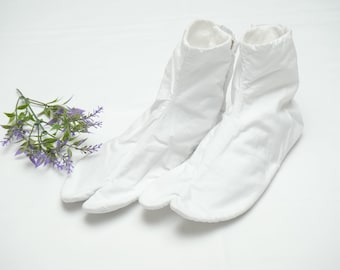DEAR VANILLA Japanese Tabi Kimono Socks 27.5cm With Kohaze Clasps For Zori/Geta TB-275