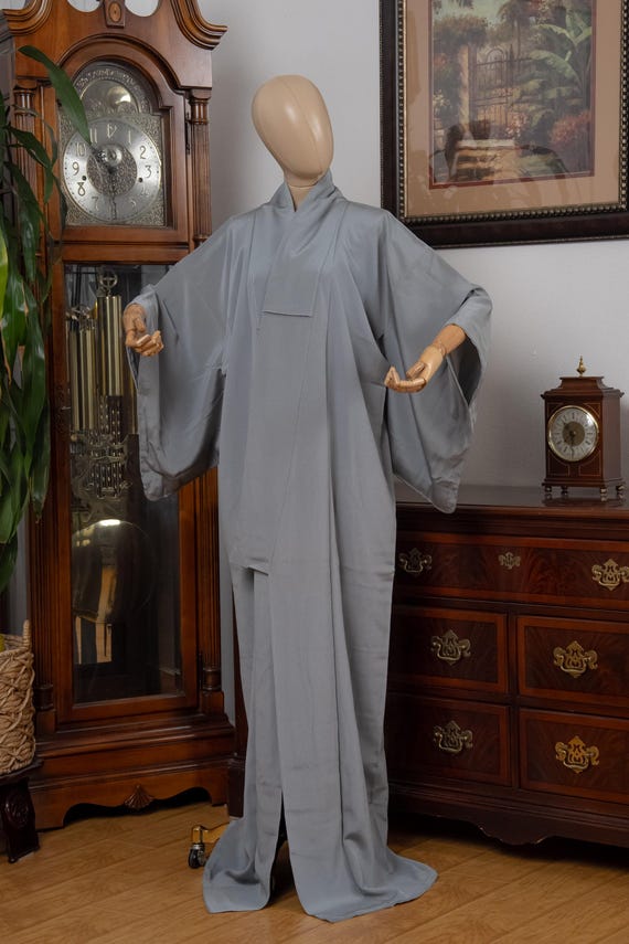 DEAR VANILLA Authentic Traditional Japanese Iromuji Kimono for Women Vintage Robe Made in Japan Original KMI-0170