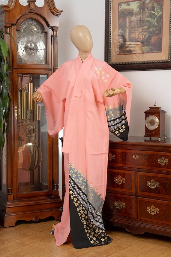 DEAR VANILLA Authentic Traditional Japanese Kimono for Women Vintage Dress Robe Made in Japan Genuine Original KM-0605