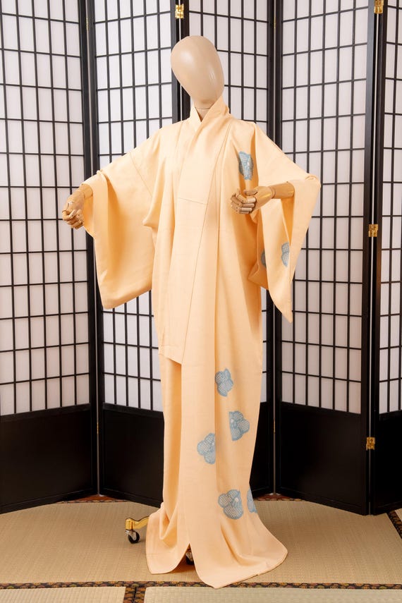 DEAR VANILLA Authentic Traditional Japanese Homongi Kimono for Women Vintage Silk Robe Made in Japan KMH-0137