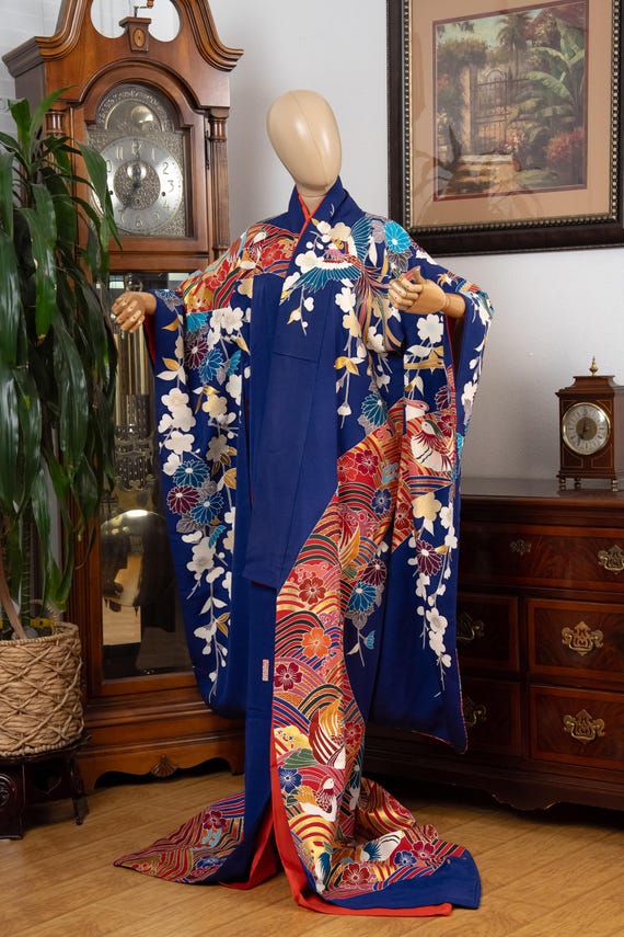 DEAR VANILLA Authentic Traditional Japanese Kakeshita Wedding Kimono for Women Vintage Silk Robe Made in Japan KST-0066
