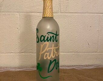 St Patrick’s day wine bottle