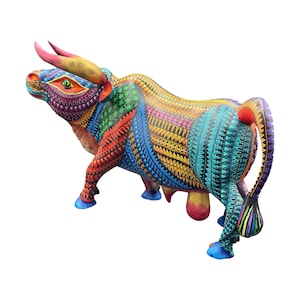 Handcrafted Oaxacan Alebrije Bull – Vibrant Mexican Spirit Animal Figurine – Collectible Folk Art - Medium