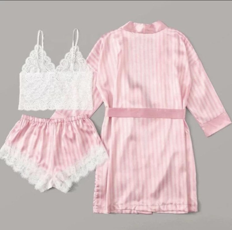 Women\u2019s 3 pc pajama set