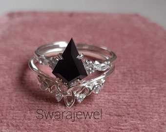 Kite Black Moissanite Ring Set with Matching Band