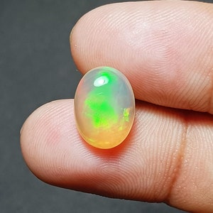 2.8 Cts Natural Ethiopian Opal, Oval Cabochon, Size 12x9x4mm, Transparent Welo Opal, Rainbow Fire, Multi Color Opal, Making For Jewelry