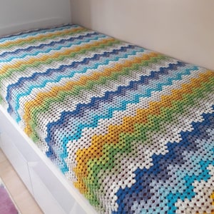 Crochet Blanket, Colourful Chevron Blanket, Chevron Afghan, Crochet, Chevron Bedding, Crochet Afghan, Large Afghan, Bedding Custom Blanket