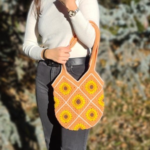 Sunstone Sunflower Bag, Crochet Mini Shoulder Bags, Floral Knit Bag, Mini Daisy Bag, Grannysquare Bag, Crochet Purse, Knit Tote Bag Sunstone