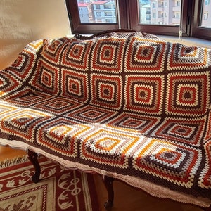 Gehäkelte Afghanische Decke, Oma Square Afghan Überwurf, Tagesdecke, Gestrickte Sofadecke, große Häkeldecke, Vintage Decke