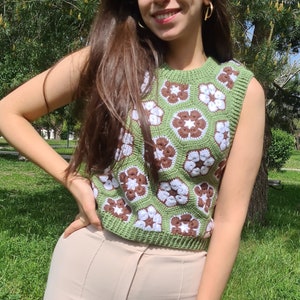 Green Daisy Crochet Vests, Festival Vest, Granny Square Boho Top, Knitted Patchwork Sweater, Knitted Boho Style Sweater