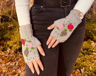 Crochet Gloves Gray fingerless, floral knitted winter gloves, Half Finger floral Gloves, Womens Gloves, flower fingerless
