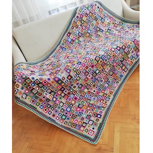 Crochet Afghan Blanket, Granny Square Bedspread Throw, Knitted sofa blanket, large crochet blanket, vintage blanket, retro blanket image 3