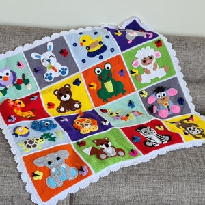 Crochet Animal Baby Blanket, Knit Safari Zoo animals, Colorful Knit Baby Blanket, Newborn blanket, baby nursery bedding