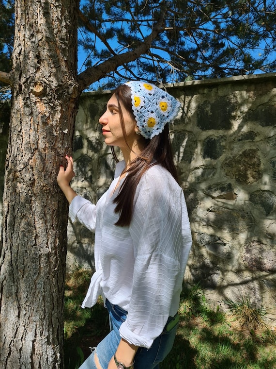 Crochet Bandana Daisy Blue , Flower Hair Kerchief, Blue Hair  display picture 3
