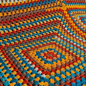 44&quot;x44&quot; Crochet Granny Square Afghan Blanket, Knitted Sofa Blanket, Bedspread Throw, Tv blanket, Vintage blanket, Retro blanket