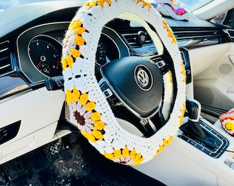 Beige Crochet Steering Wheel Cover, Fathers day gift, Daisy Flower Steering Wheel Cover, Crochet Accessories Fathers Day