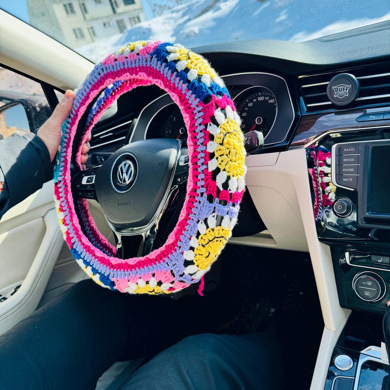 Orange Crochet Daisy Steering Wheel Cover, Daisy Flower Steering Wheel Cover, Crochet Accessories Fathers Day Lilac
