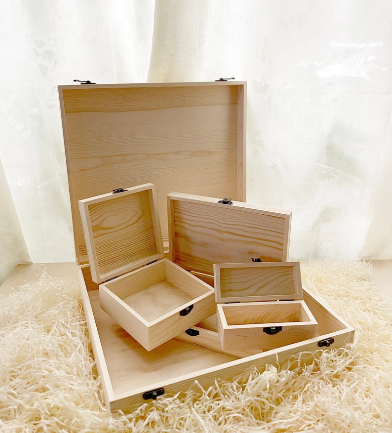 Boîte en bois personnalisées gratuites, respectueuses de l'environnement, boîtes en bois sculptées à la main, stockage de vin, bois naturel, informations de gravure image 1