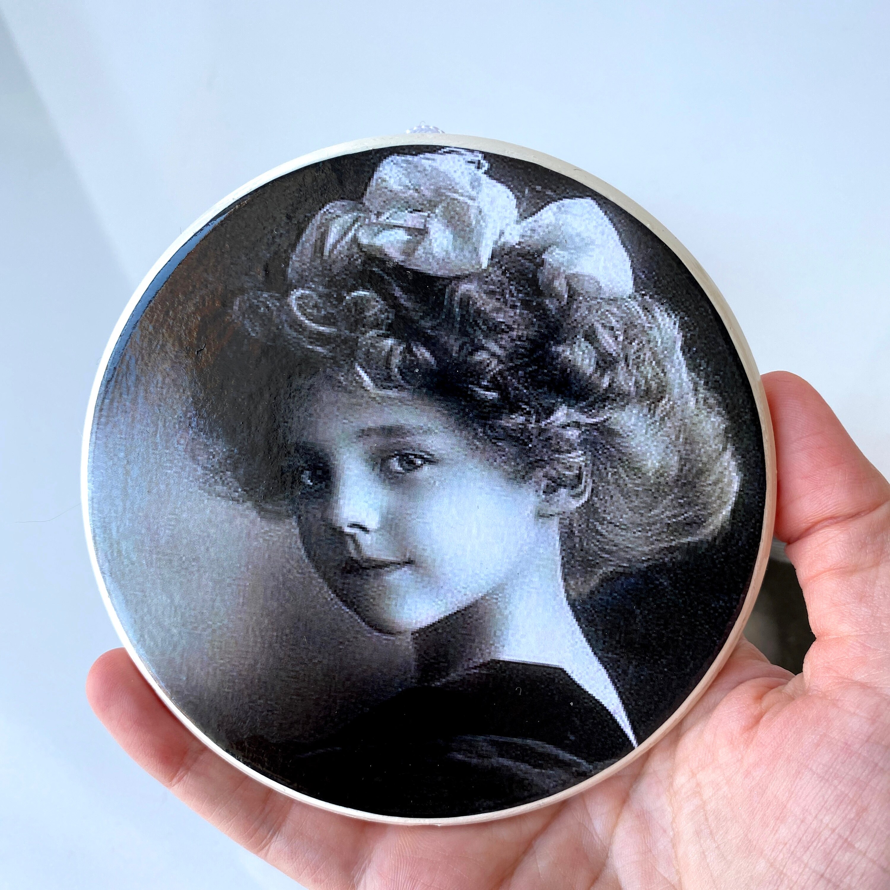 Vintage Wall Plate Set of 3 Plaster Wall Art Victoria Style Etsy UK