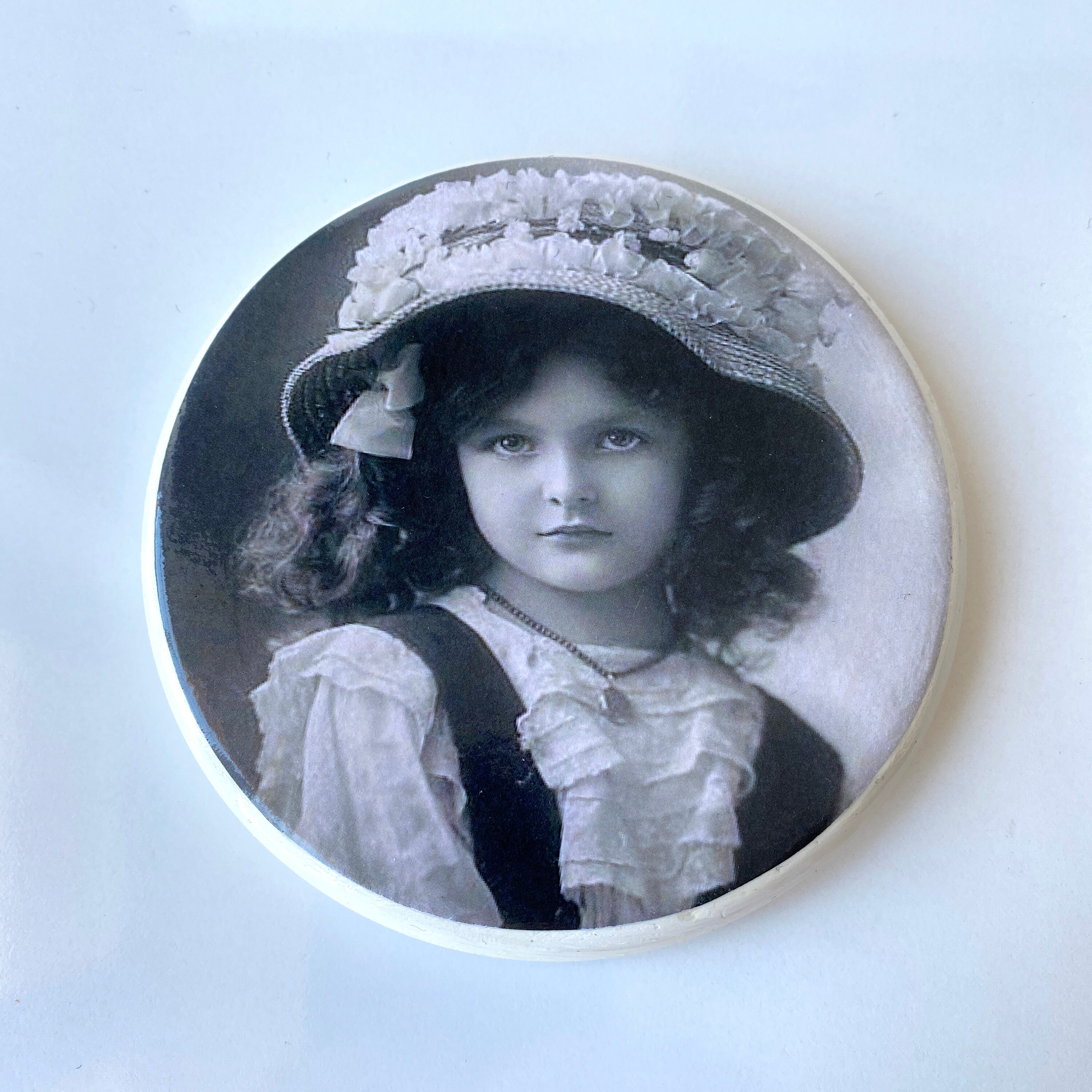 Vintage Wall Plate Set of 3 Plaster Wall Art Victoria Style Etsy UK