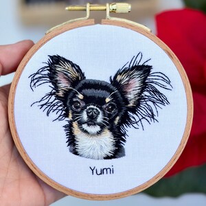 Aangepast borduurwerk huisdierportret: handgestikt gedenkteken voor kat of hond