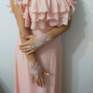Pink Lace Gloves, Fingerless Gloves, Wedding Gloves, Bridal Gloves, Beach Wedding, Bride Accessories, Party Prom Gloves, Pearl Lace Glove