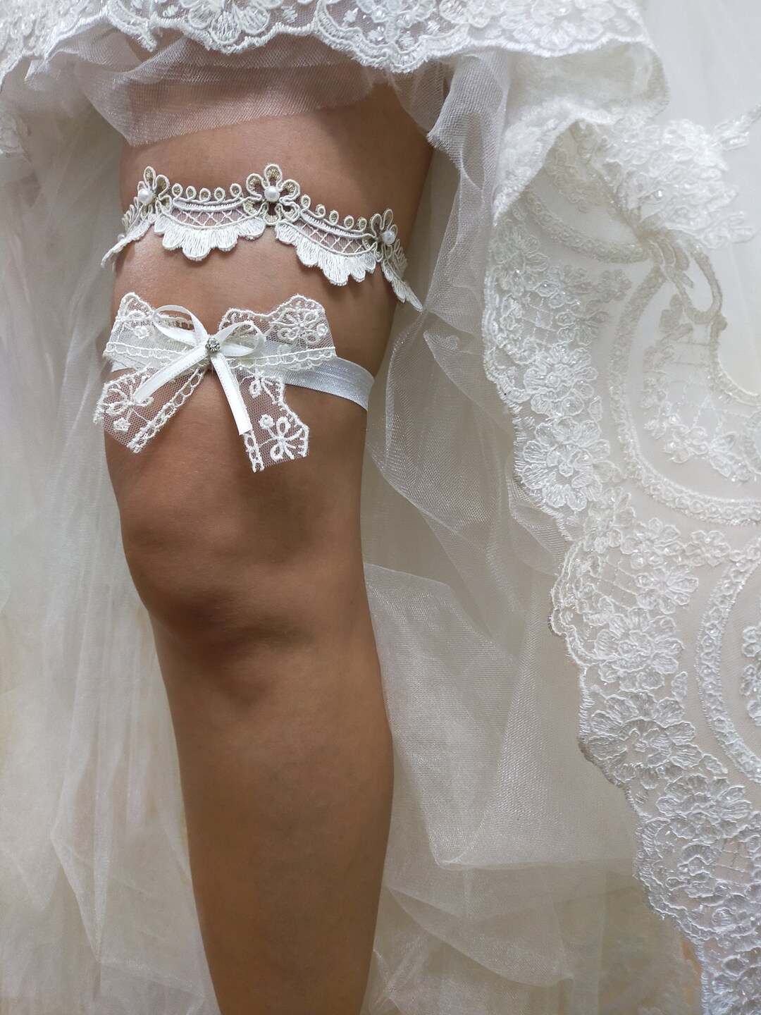 White and Gold Garter Set, Wedding Garter, Bride Garter Belt, Bridal  Accessories Garter, Beaded Embroidered Garter, Bridal Garter Set