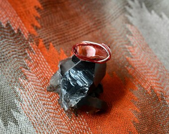 Draadgewikkelde carneool-agaatring, handgemaakte koperen ring, maat 7