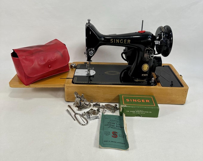 Vintage Singer Electric Sewing Machine 99k with Extra Equipment - Industrial Charm for Your Sewing Space!