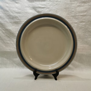 Vintage Arabia Uhtua, Finland, Porcelain Serving Dish