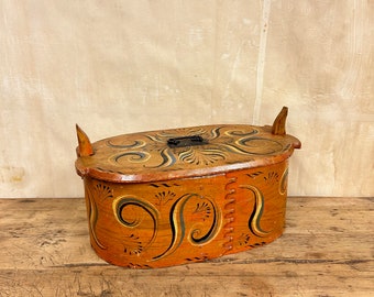 Antique Norwegian Large Bentwood Jewelry Box with Unique Decor