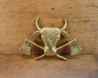 Vintage Bull Door Decor | Brass Door Ornament | 1970s Home Decor | Timeless Entrance Accent | Vintage Brass Art