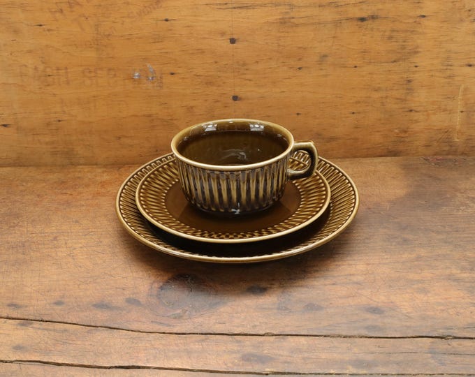 Vintage Norwegian Egersund Relieff Breakfast Trio | Green Porcelain Set | 1950s Tableware | Historical Charm | Dining Décor