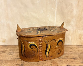 Antique Norwegian Bentwood Jewelry Box | Large Handcrafted Trøndelag Folk Art Chest | Vintage Painted Storage with Beautiful Patina