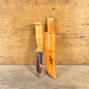 Norwegian Knife with Custom Nordic Details 1980s - Ideal Gift for Hunters and Fishermen!